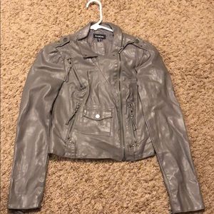 Crop leather jacket